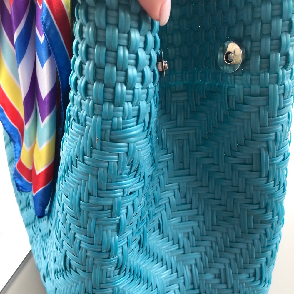 Moving sale! 🛍️ New PVC Weaved Tote - Picture 6 of 6